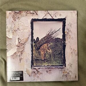 Led Zeppelin Classic Album on 180g Vinyl
